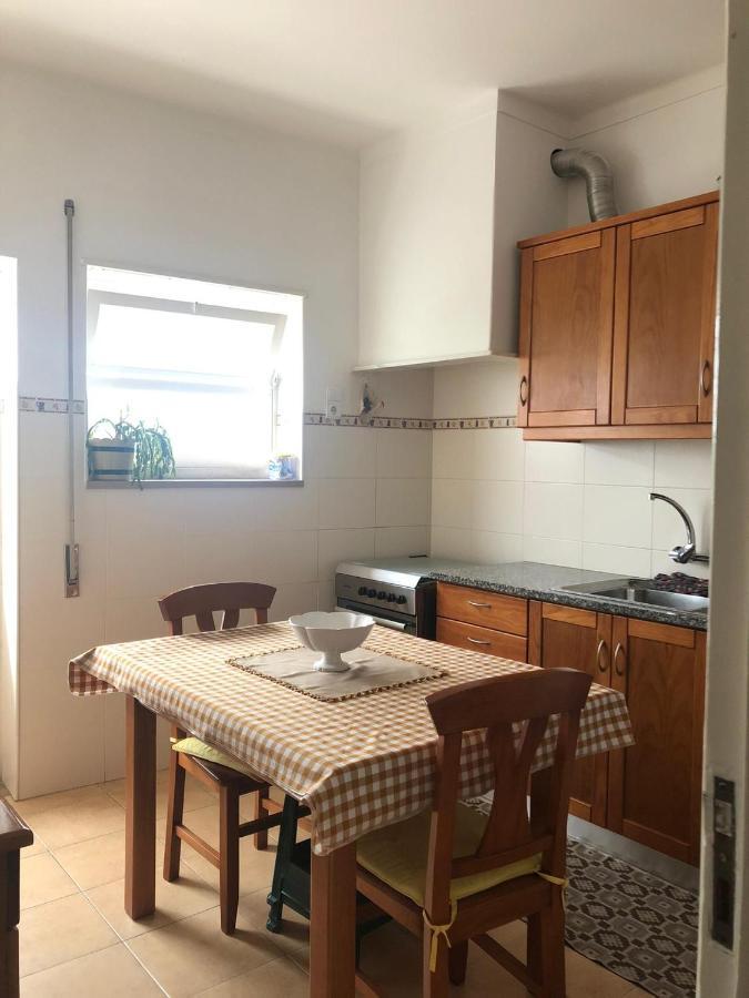Apartamento T2 Nazare Bagian luar foto